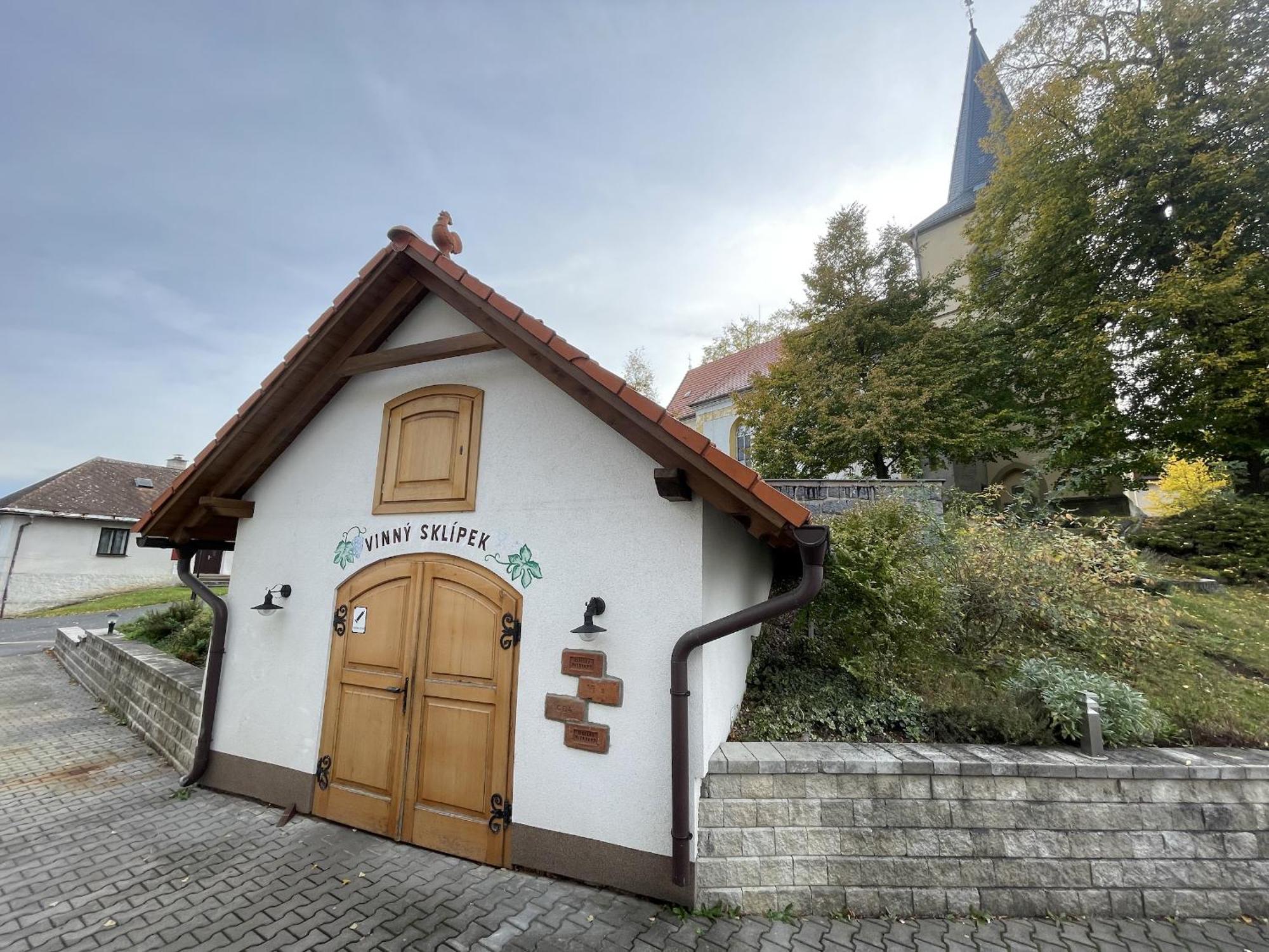 Penzion A Restaurace U Novaku Bítovany Exterior foto